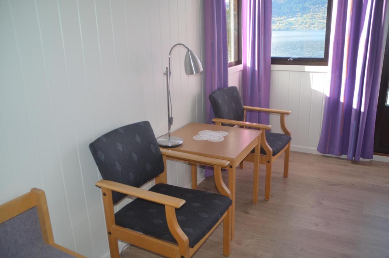 Innvik Fjordhotell Luaran gambar